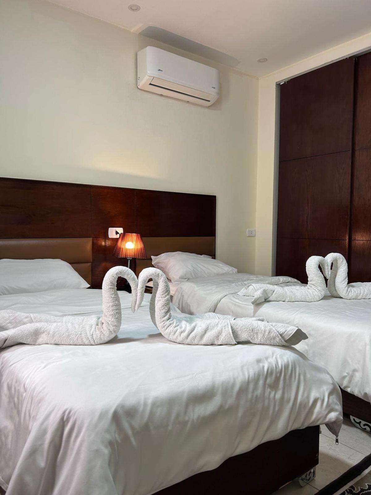 Robou Al Sharq Aparthotel Amman Exterior photo
